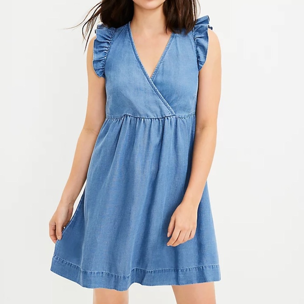 Chambray Ruffle Sleeve Mini Dress | Light Denim | Preppy Summer Style Size 12